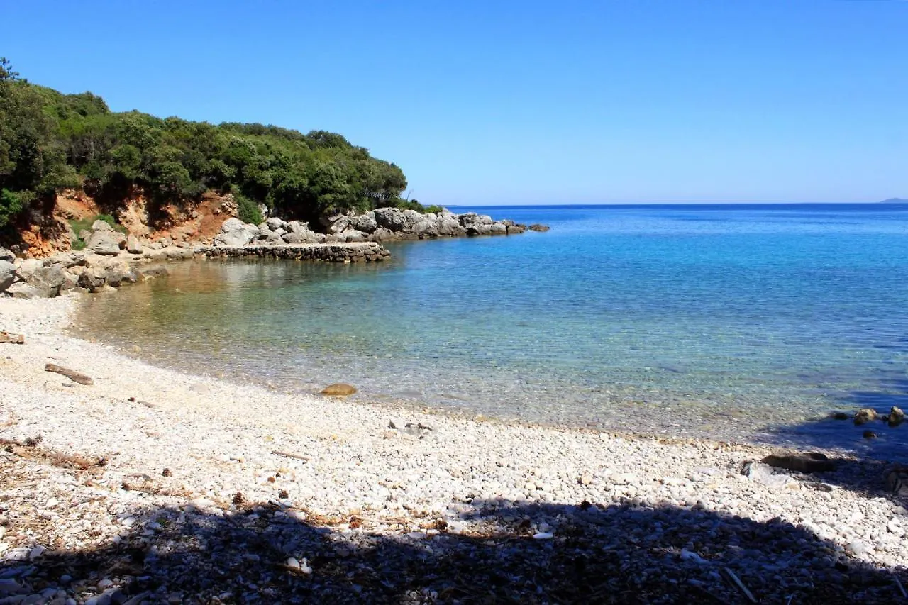 Apartments With A Parking Space Sveti Jakov, Losinj - 8011 Nerezine